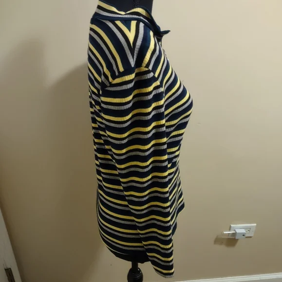 Striped Long Sleeve Zip-Up Top - Picture 9 of 10